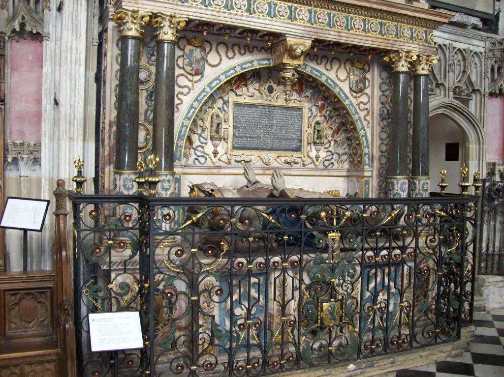 Robert-Dudleys-tomb